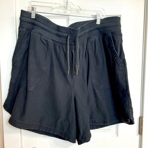 Athleta midi short plus size